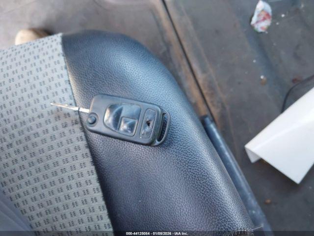 Dodge Sprinter Van 2500 Image 3