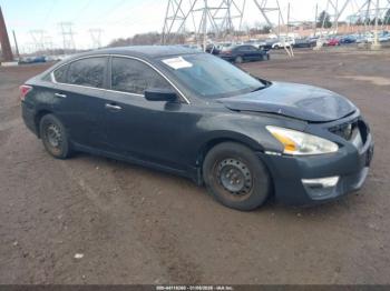  Salvage Nissan Altima