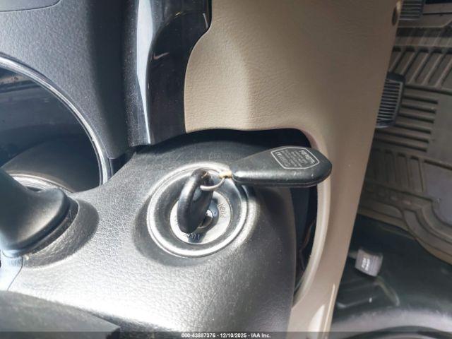 Kia Sorento Lx V6 Image 10