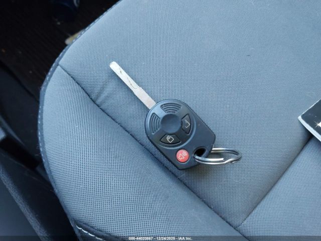 Ford Escape Se Image 10