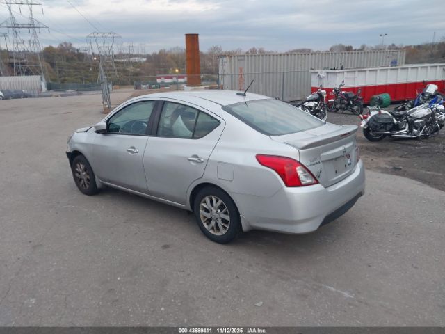 Nissan Versa 1.6 Sv Image 3