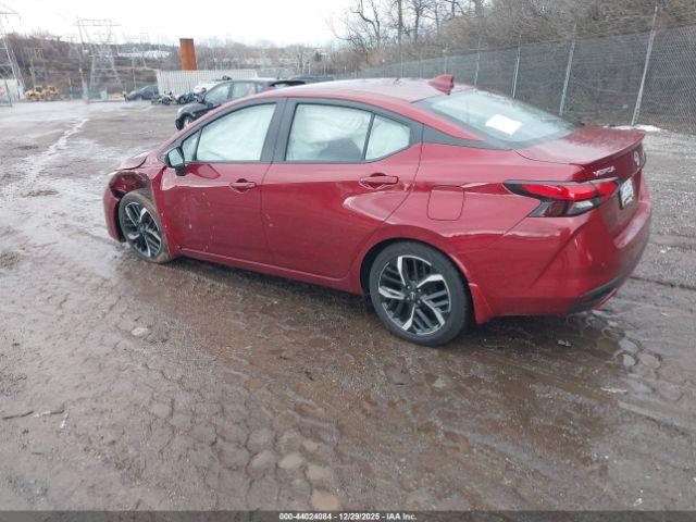 Nissan Versa 1.6 Sr Image 13