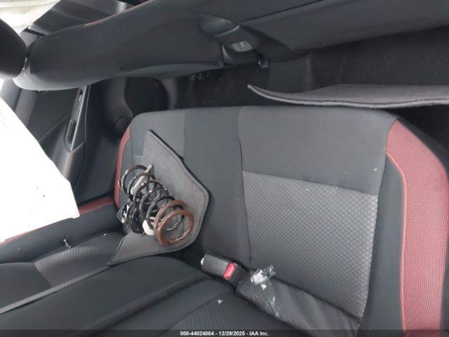 Nissan Versa 1.6 Sr Image 4