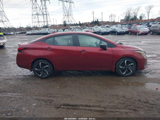 Nissan Versa 1.6 Sr Image 2