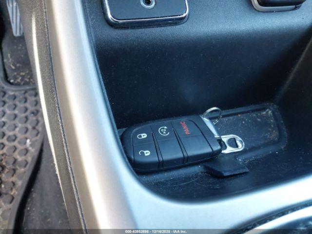 Jeep Compass Latitude Fwd Image 9